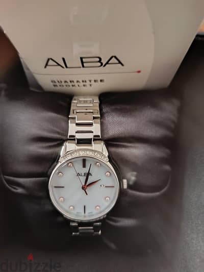 ساعة البا Alba Ladies' Watch أصلية بحالة الجديد