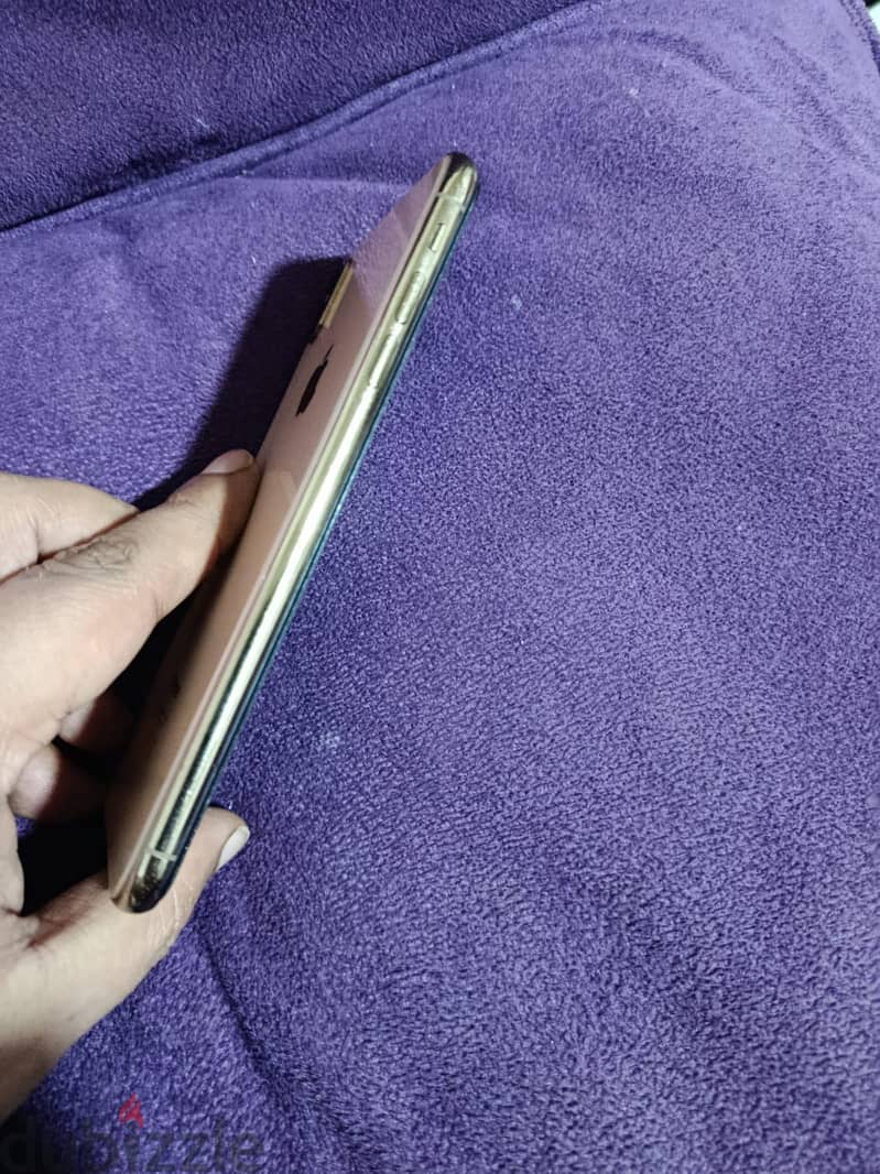 xs max 2