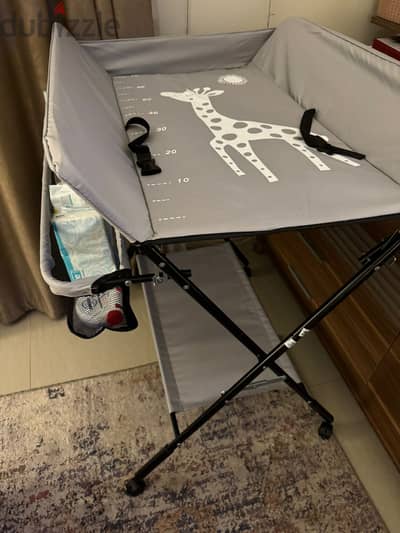 Changing Diaper Table ترابيزة تغير حفاض