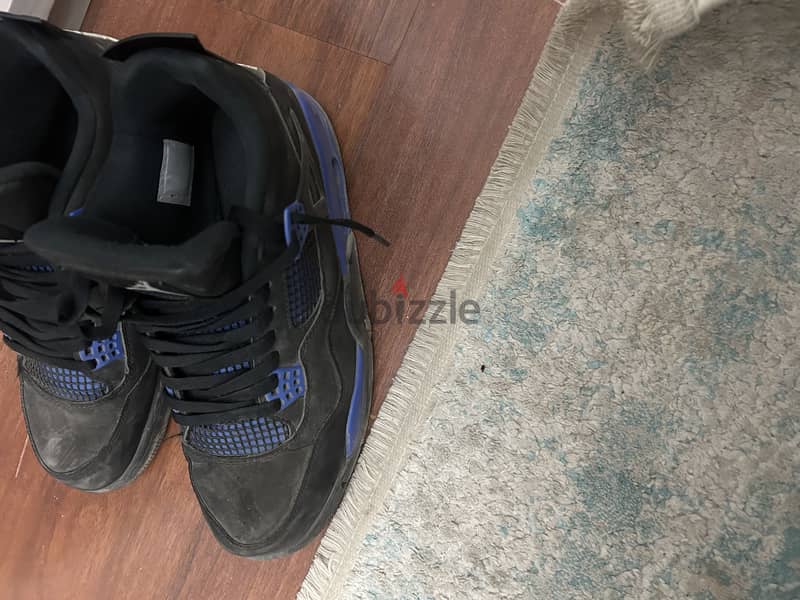 Jordan 4 2