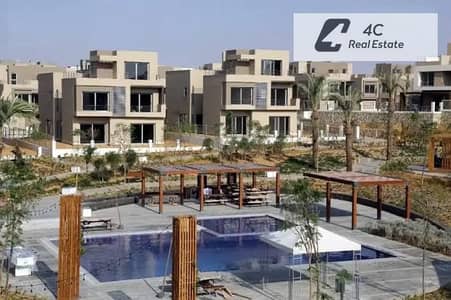 فيلا مميزه للبيع بسعر مميز اقل من سعر الماركت فى كمبوند بالم هيلز - Palm Hills بجوار الجولدن اسكوير