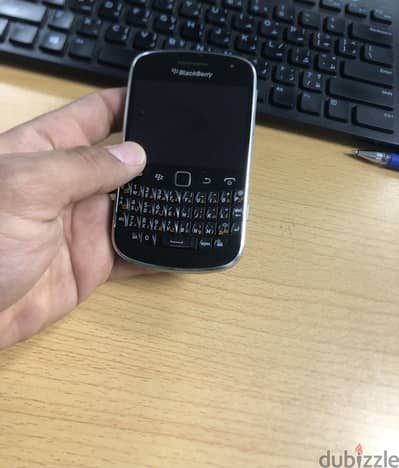 Black berry bold excellent condition