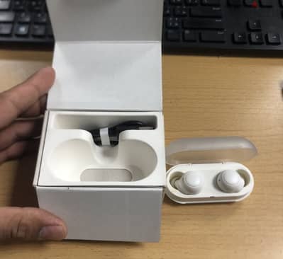 AirPods Sony WF-C500 Excellent condition