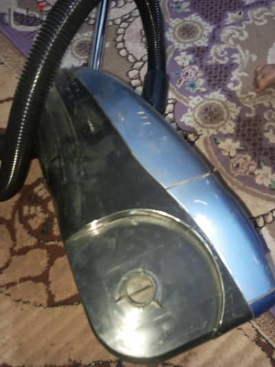 مكنسه كينوود بحاله فوق الممتازة