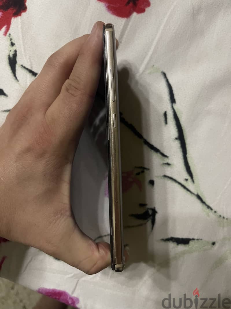 Huawei mate 9 5