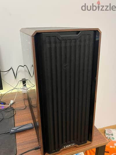 Lian Li Lancool 217 Mid-Tower Gaming Case - Perfect Condition