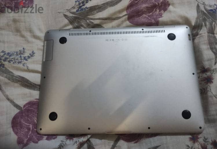 MacBookAir 2008 Excellent condition 3