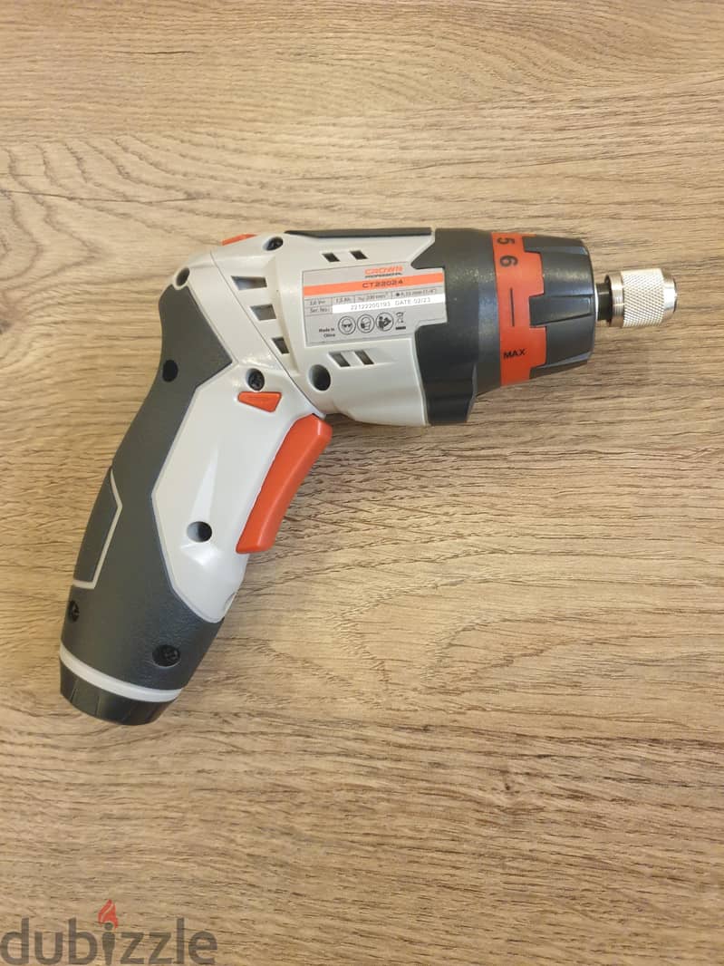 Cordless Screwdriver 1