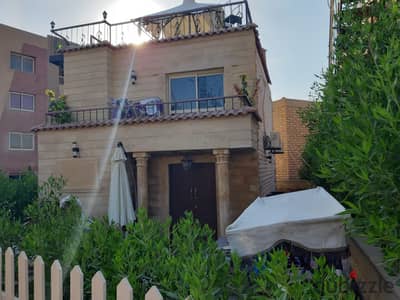 فيلا للبيع في العين السخنه مساحه 180م بحديقه 80 م الترا سوبر لوكس بالفرش و الاجهزه