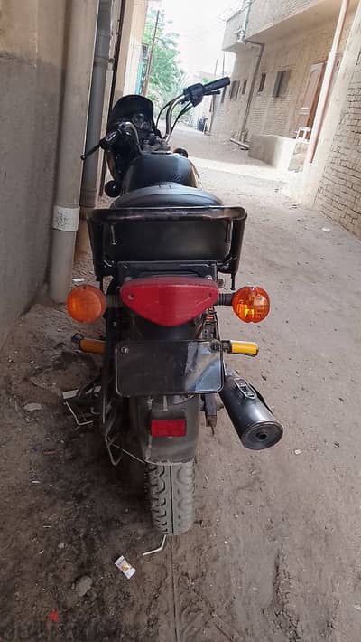 بوكسر 2020 استعمال شخصي ورق حالة ممتازة