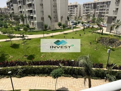 فرصه للأيجار بمدينتى شقه 126م فيو وايد جاردن صريح دور تالت بالمرحله B12
