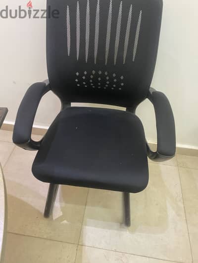 كراسي  مكتب بحاله ممتازه