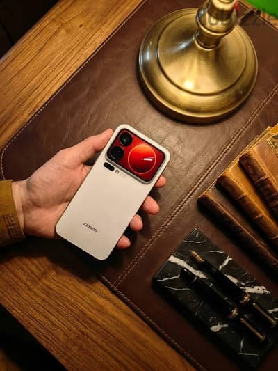 فرصه للتميز Xiaomi 17 pro max 512-16