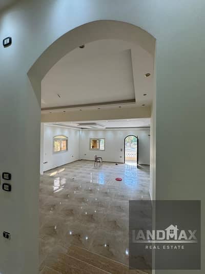 Apartment for sale in New Cairo – prime location just 2 minutes from El Rehab. Spacious 260 sqm apartment with a unique layout, fully finished with ki Apartment for sale in New Cairo – prime location just 2 minutes from El Rehab. Spacious 260 sqm apartment with a unique layout, fully finished with ki