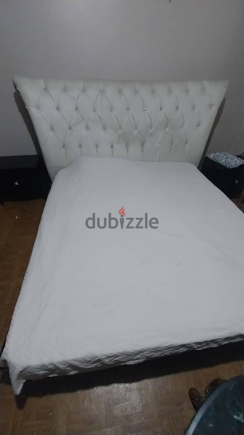full bed room 1