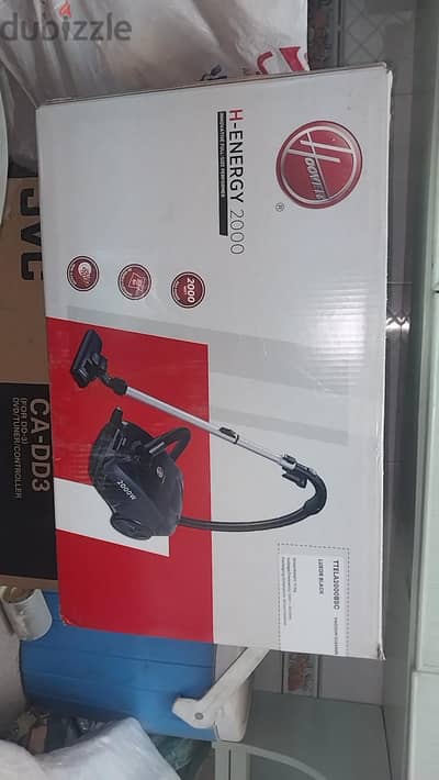 مكنسة Hoover.   ٢٠٠٠ وات