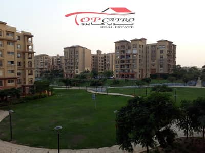 Distinct apartment for rent fully furnished in Madinaty in B1 in a very distinguished location of services fully furnished and fully air-conditioned and has internet and has natural gas