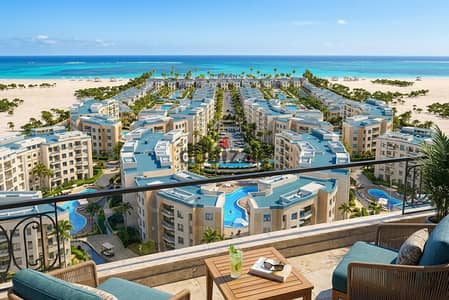 بمقدم مليون ونص امتلك شاليه عائلي 145 متر 3 غرف متشطب بالكامل في كيو باي الساحل