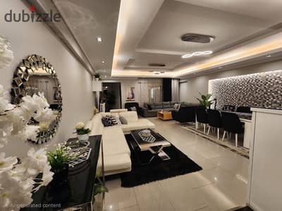 شقة للبيع في كمبوند Hayat Residence  –  التجمع الخامس