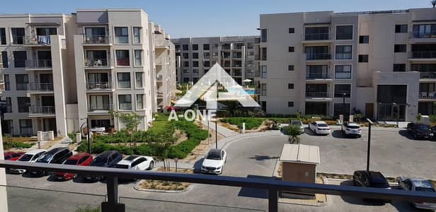 شاليه للايجار فيو بول وخطوات من المارينا في لوكيشن مميز داخل مارينا مراسيmarina Marassi الساحل الشمالي north coast سيدي عبد الرحمن
