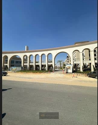 للبيع داخل فيلدج ويست   مساحه  ١٤٩ متر فيو  بحري  مميزة  على   اللاندسكيب