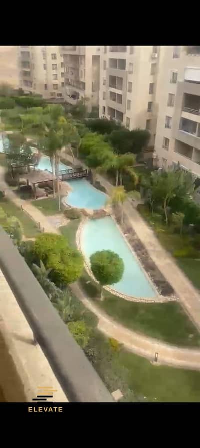 شقه فيو متميز 2 نوم في كمبوند ذا سكوير