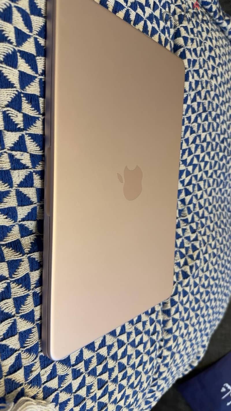 Macbook Neo Pink 3
