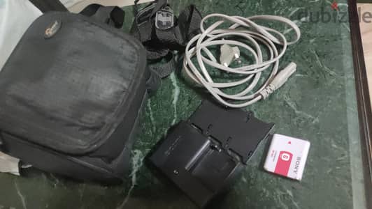 camera Sony cyber shot DSC H9