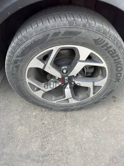 4 Tires Hankook 225/60R17