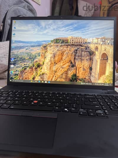 للبيع Lenovo ThinkPad T16 Gen3 احدث جيل  Ultra 7 استيراد امريكا