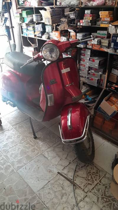 فيسبا صباب حالة ممتاز سنة ٢٠١١