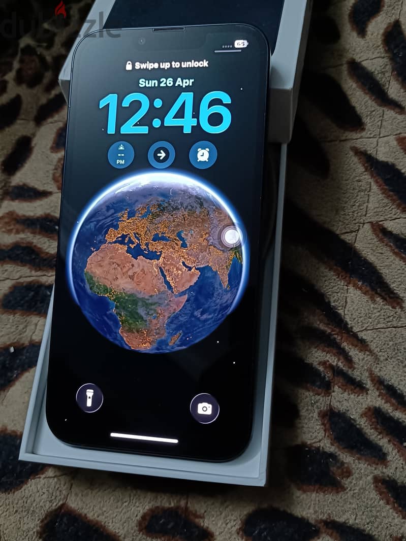 IPhone 13 1