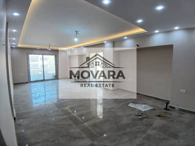 Apartment for rent – First occupancy in The Square Compound – Golden Square