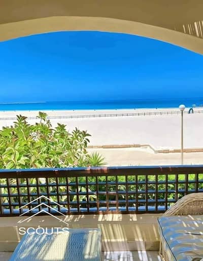 شاليه شايف بحر علي اعلي مصطبه في  Dose North Coast  قلب الضبعه  الساحل الشمالي  بجوار لافيستا باي  الساحل الشمالي  lavista north coast