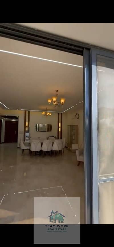 فيلا فاخرة (أول سكن) للإيجار في كمبوند الباتيو الزهراء - الشيخ زايدLuxury villa (first occupancy) for rent in Al Patio Al Zahraa Compound - Sheikh Za