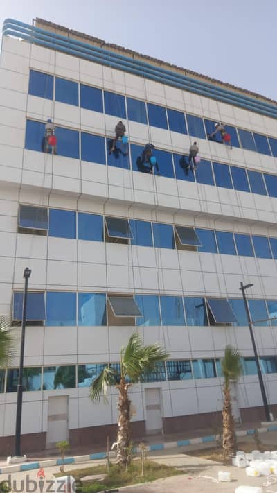 شركة ريماس للنظافة والواجهات الزجاجية