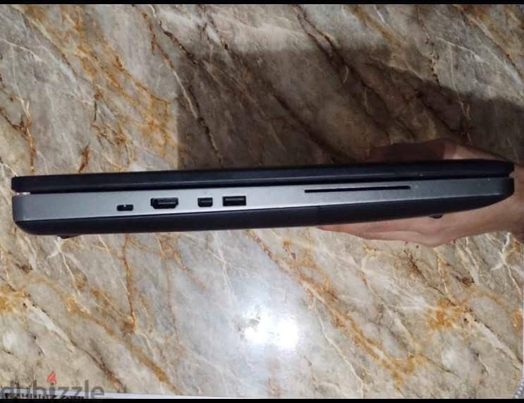 Dell precision 7720 2