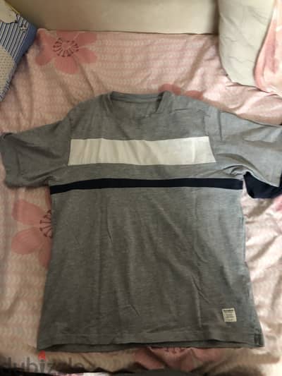 Pull&Bear T-shirts (Two Together only 700)