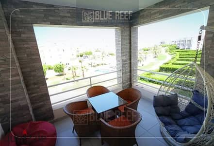 Chalet in Amwaj View Compound, swimming pool, steps from Costa Lake
