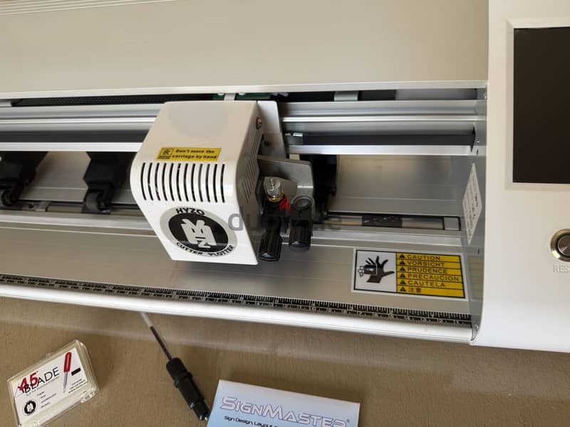 Hayzo Cutter Plotter 1