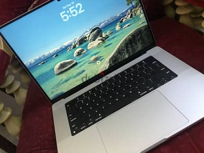 Apple Macbook Pro 16" M1 Pro 10-Core 16GB 512GB - Very Good
