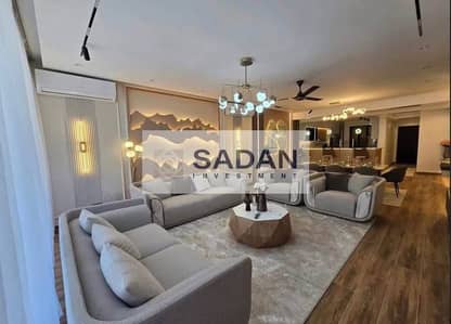 اي فيلا جاردن للبيع  بخصم 20 % في ماونتن فيو امام النائب العام في قلب التجمع الخامس                                                                  .