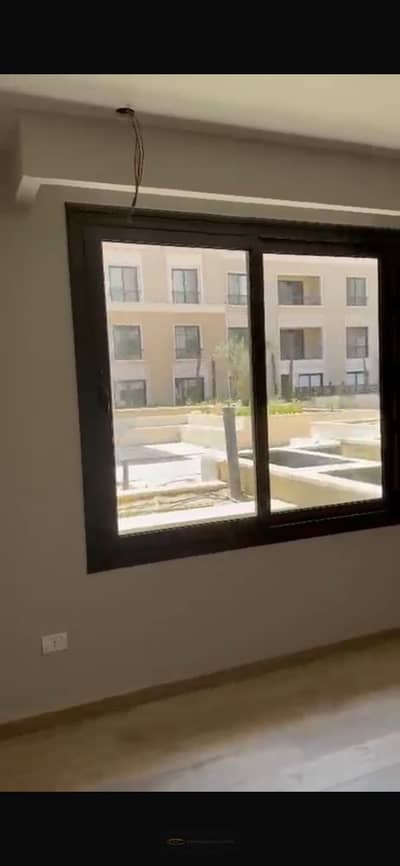 شقة للبيع داخل Village West – الشيخ زايد   المساحة: 149 مترجاردن خاصة: 43 متر فيو مميز متشطبه بالتكيفات
