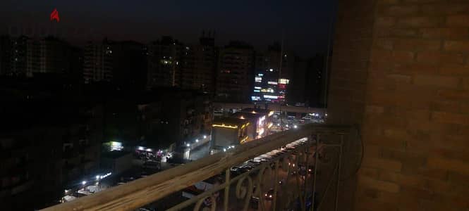 شقه استلام فوري من المالك باقل سعر في الواحه مدينه نصر قريب من كل الخدمات وكامله المرافق 3غرف
