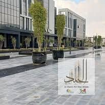 استثمار مضمون بالتقسيط مكتب للبيع ايست هاب مدينتي مؤجر ب100الف شهري