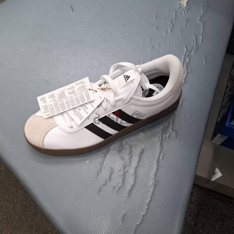 ADIDAS VL court 1