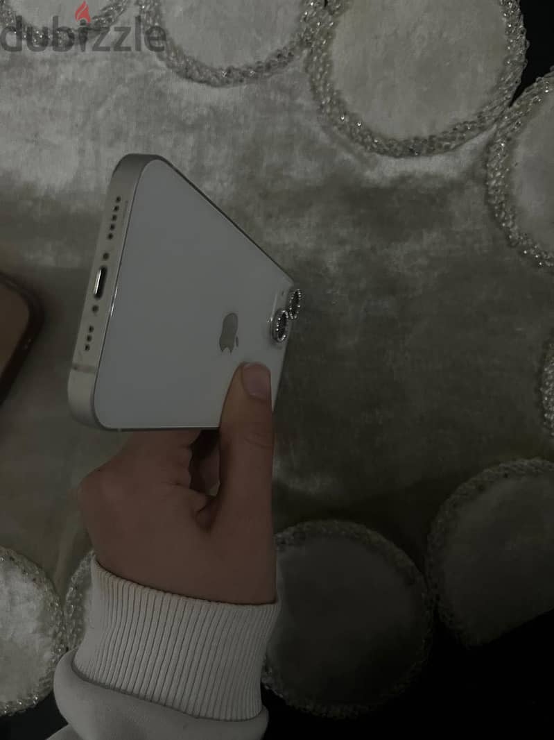 iPhone 13 2