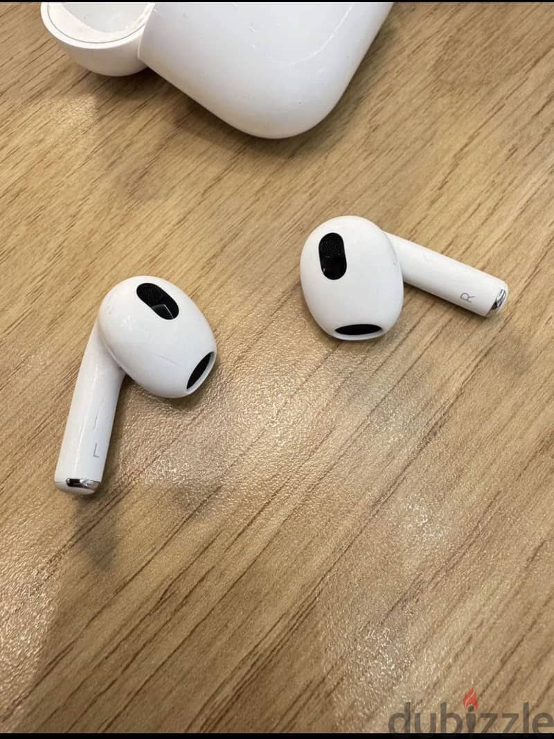 AirPods 4 ANC 2