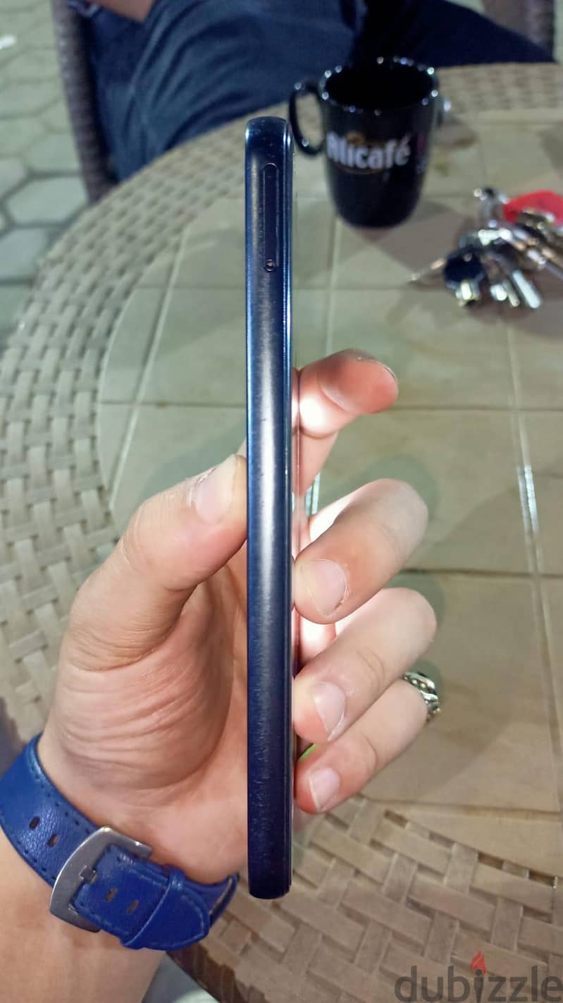 SAMSUNG A24 7