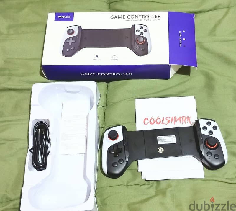 Wireless mobile game controller 2